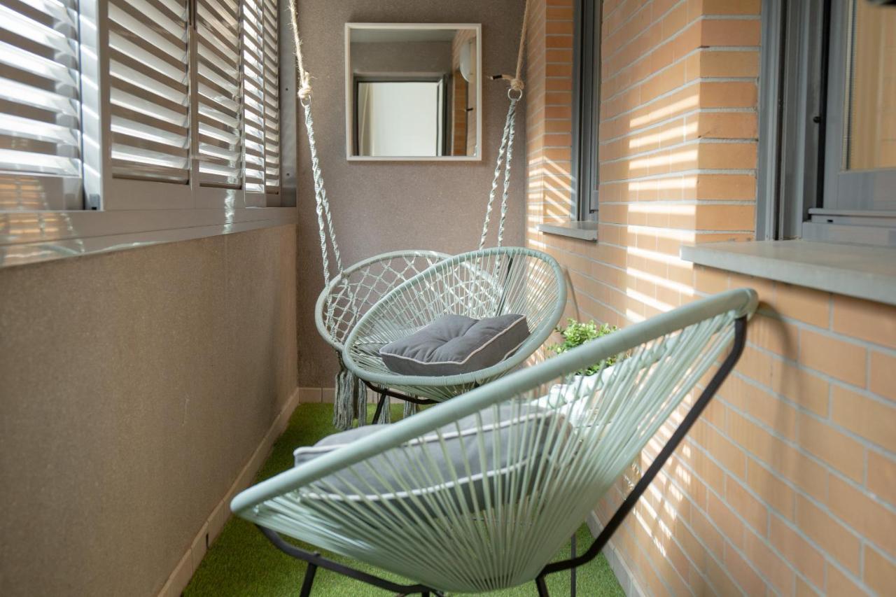 Ferienwohnung C13 Seaside Malaga With Pool And Parking Exterior foto