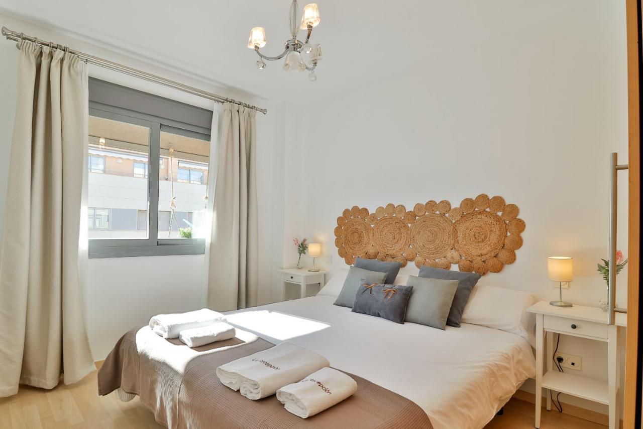 Ferienwohnung C13 Seaside Malaga With Pool And Parking Exterior foto